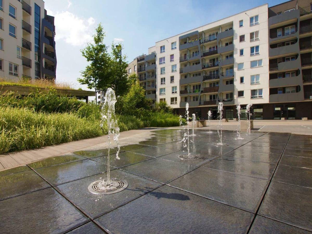 Airport Residence Blue Warsaw Exterior photo